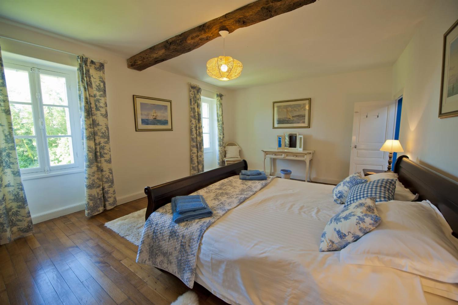 Bedroom | Rental accommodation in Charente