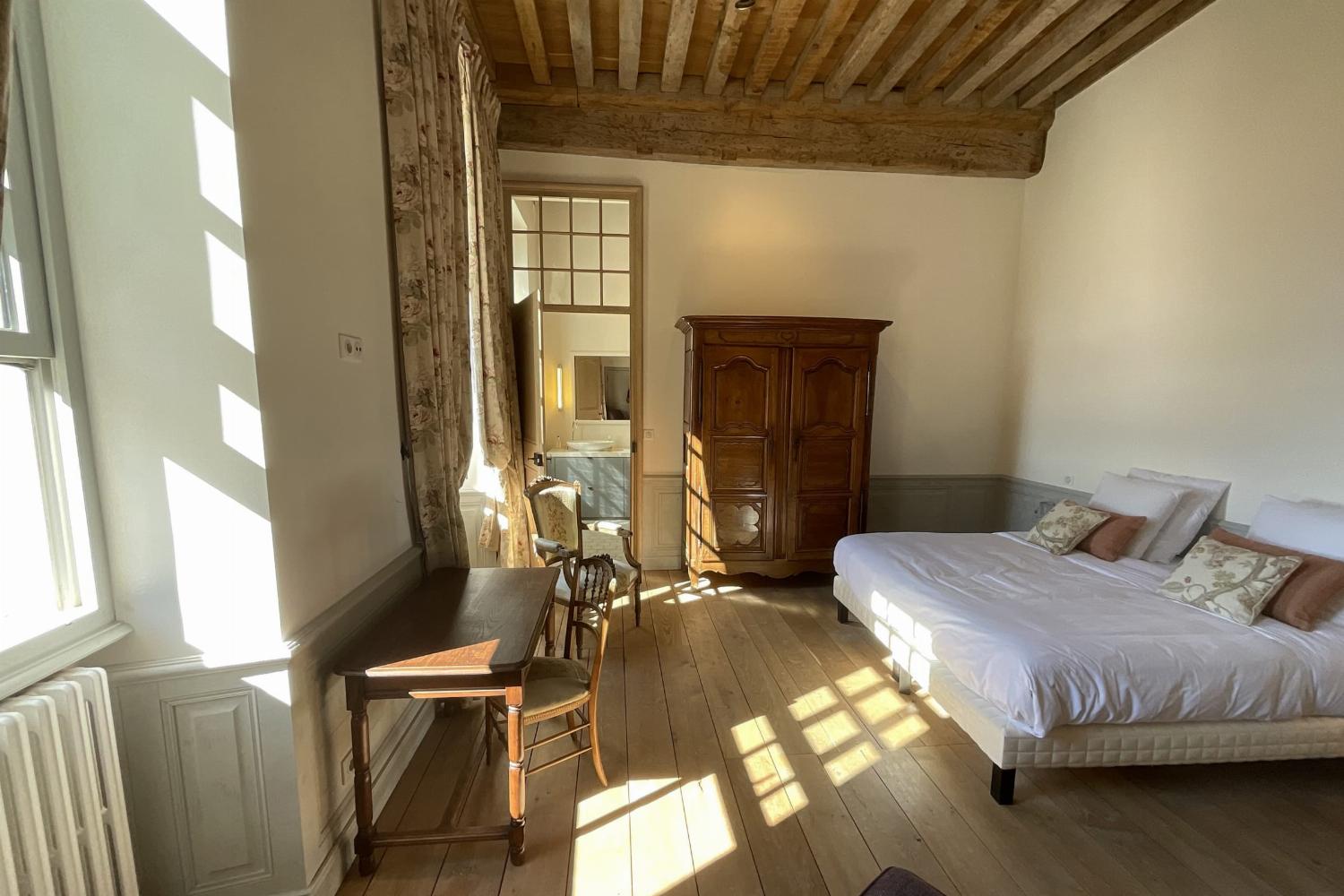 Bedroom | Holiday château in Indre-et-Loire