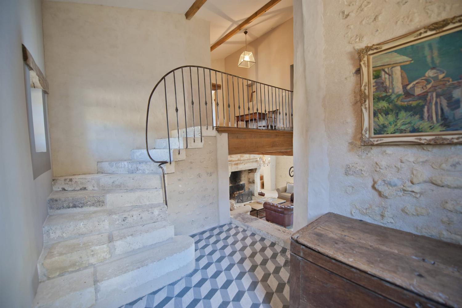 Staircase | Holiday home in Nouvelle-Aquitaine
