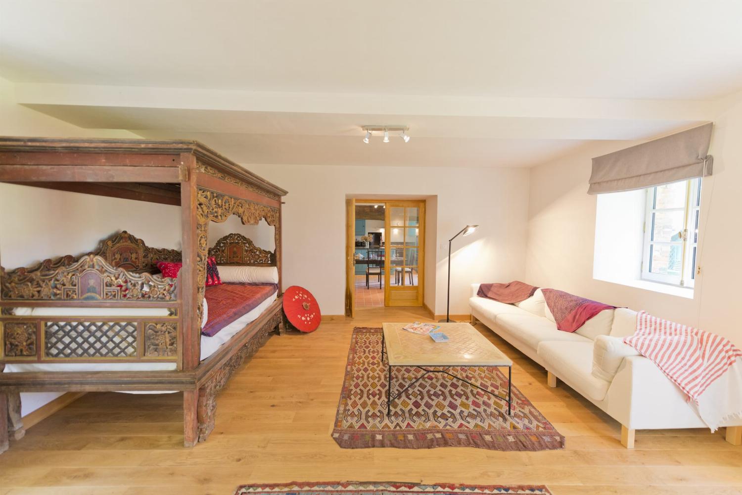 Living room | Rental home in Loire