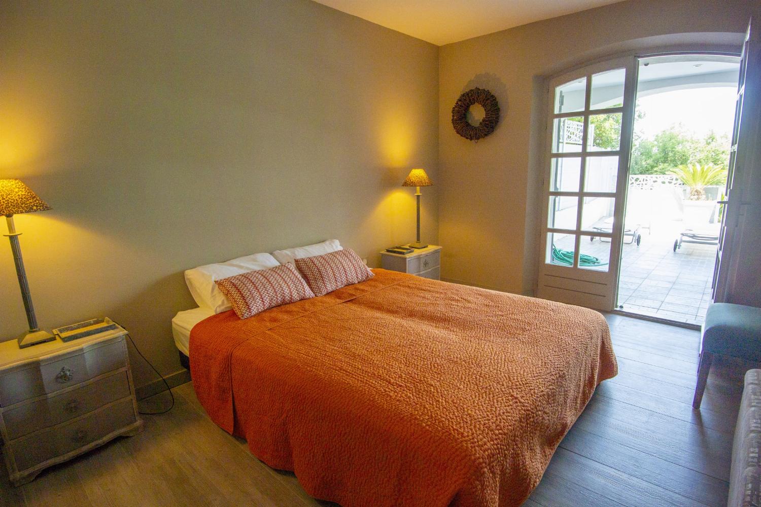 Bedroom | Provence holiday accommodation