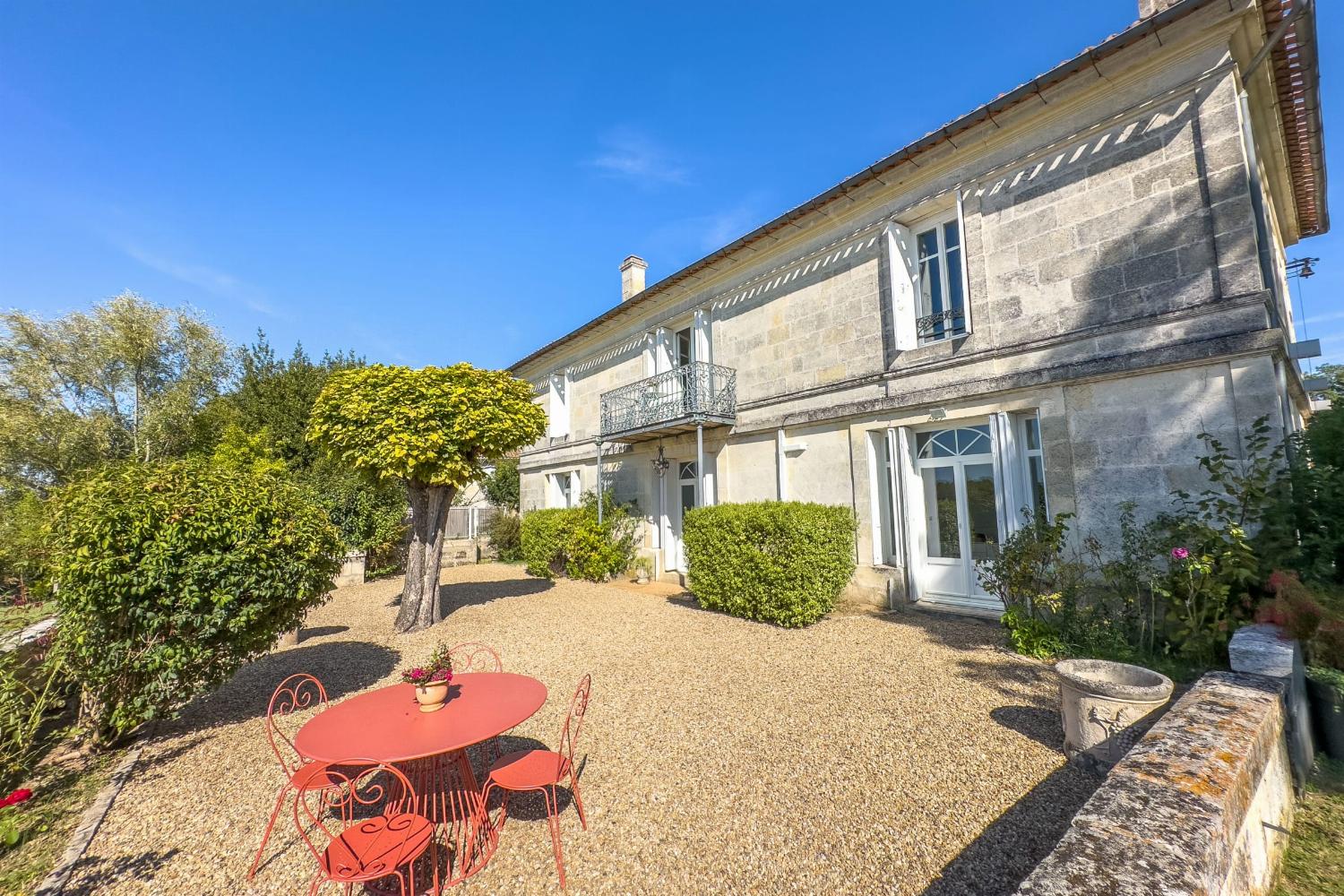 Holiday villa in Gironde