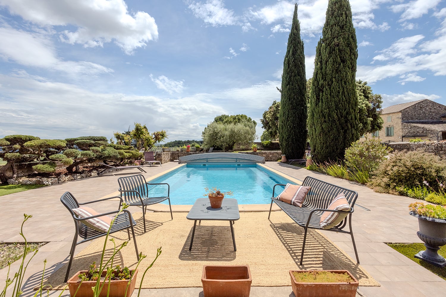 Private pool Private pool