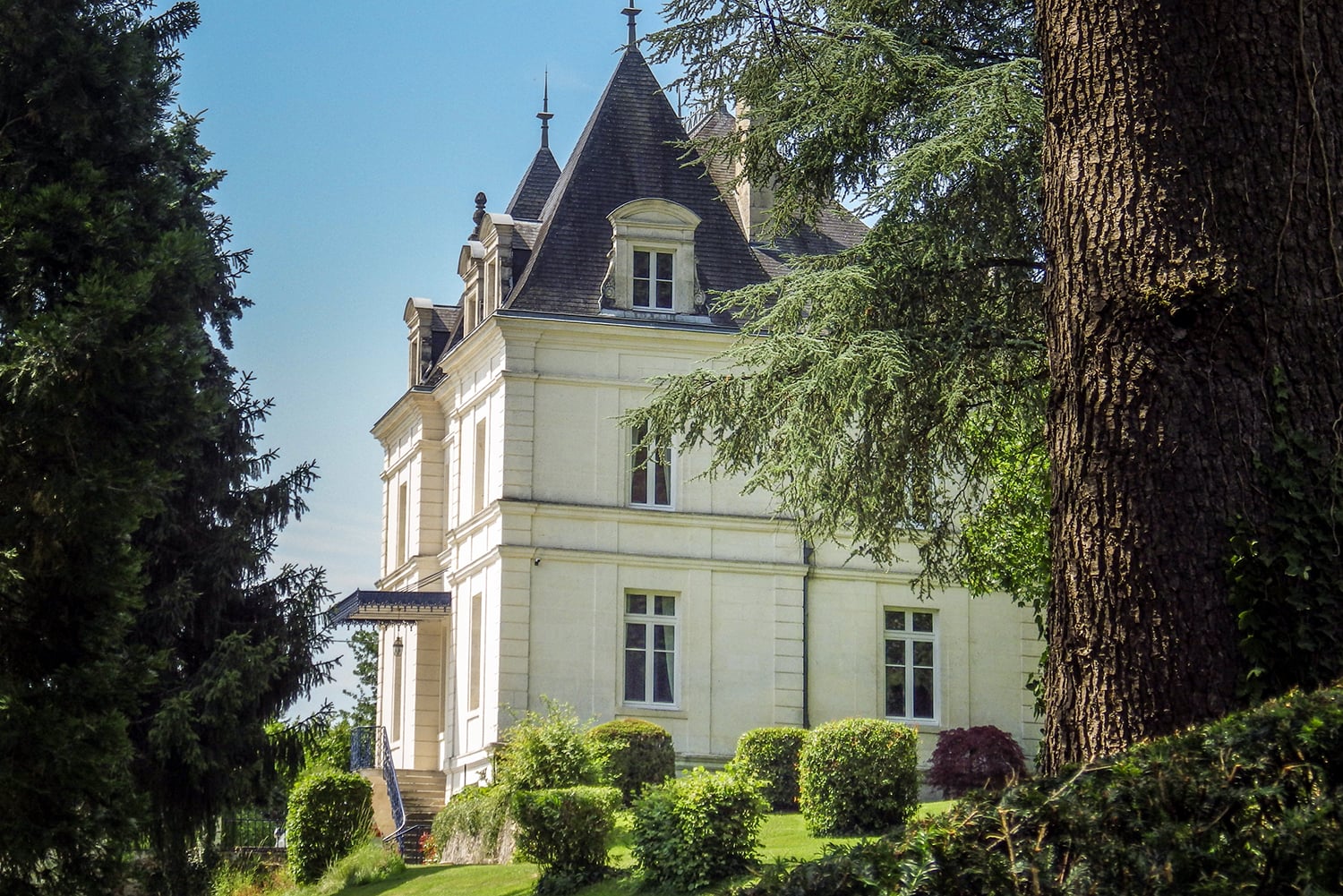 Holiday chateau in Dignac Holiday chateau in Dignac
