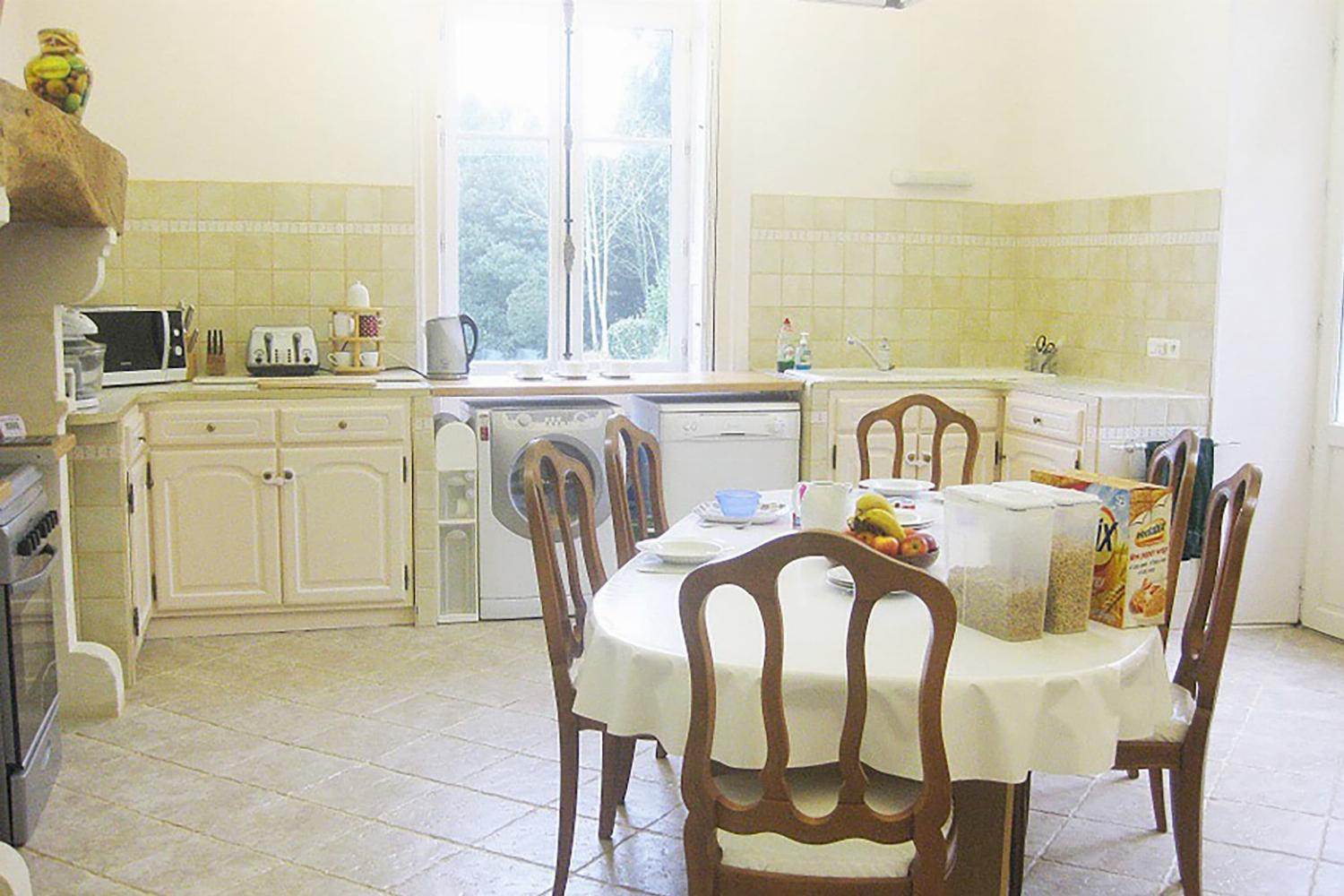 Kitchen | Holiday château in Charente
