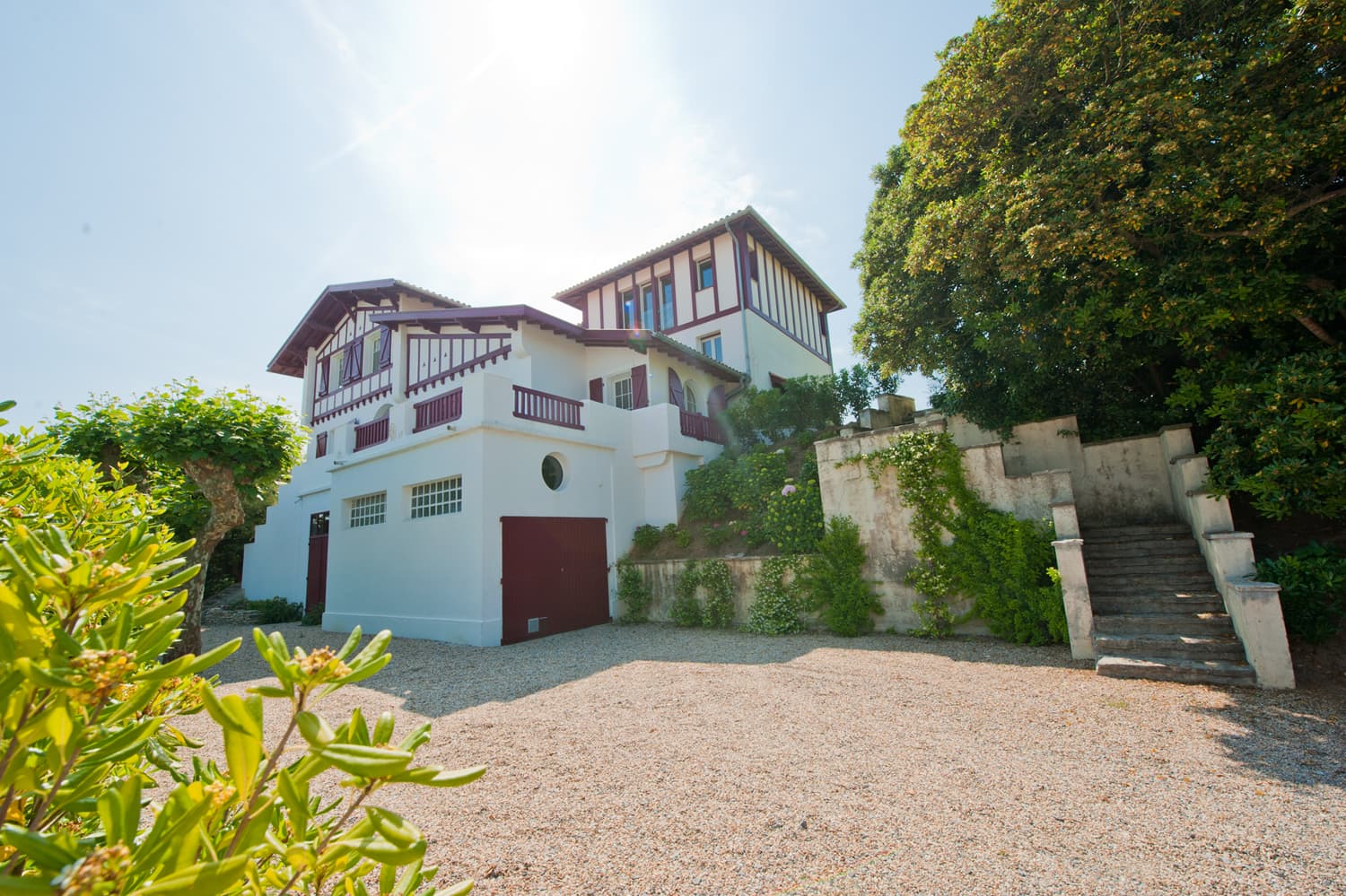 Beachfront holiday villa in Biarritz