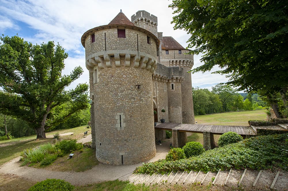 Contact Pure France Holiday rentals homes in France