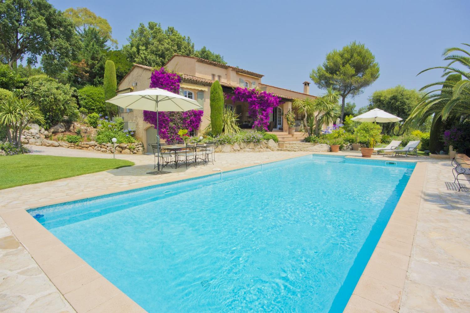 Private pool and terrace