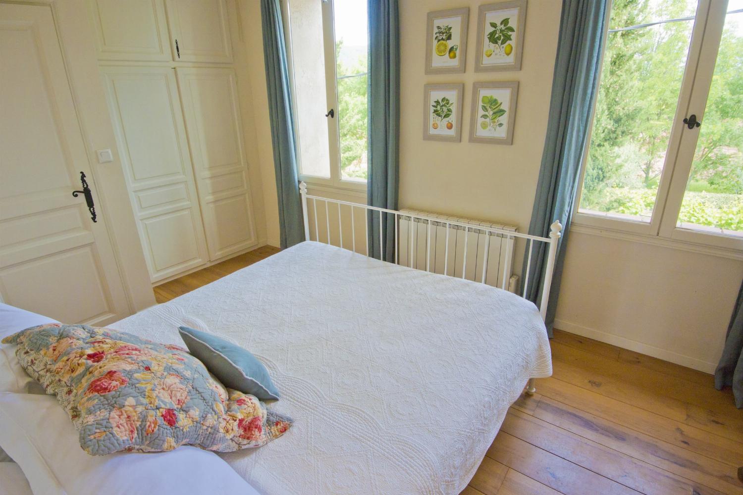 Bedroom | Rental home in Provence