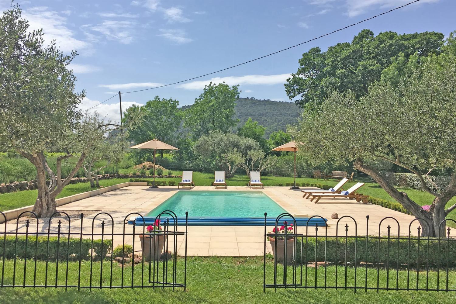 Private pool