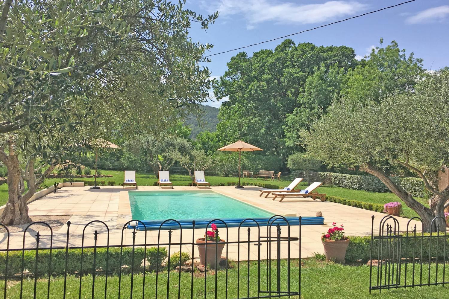 Private pool