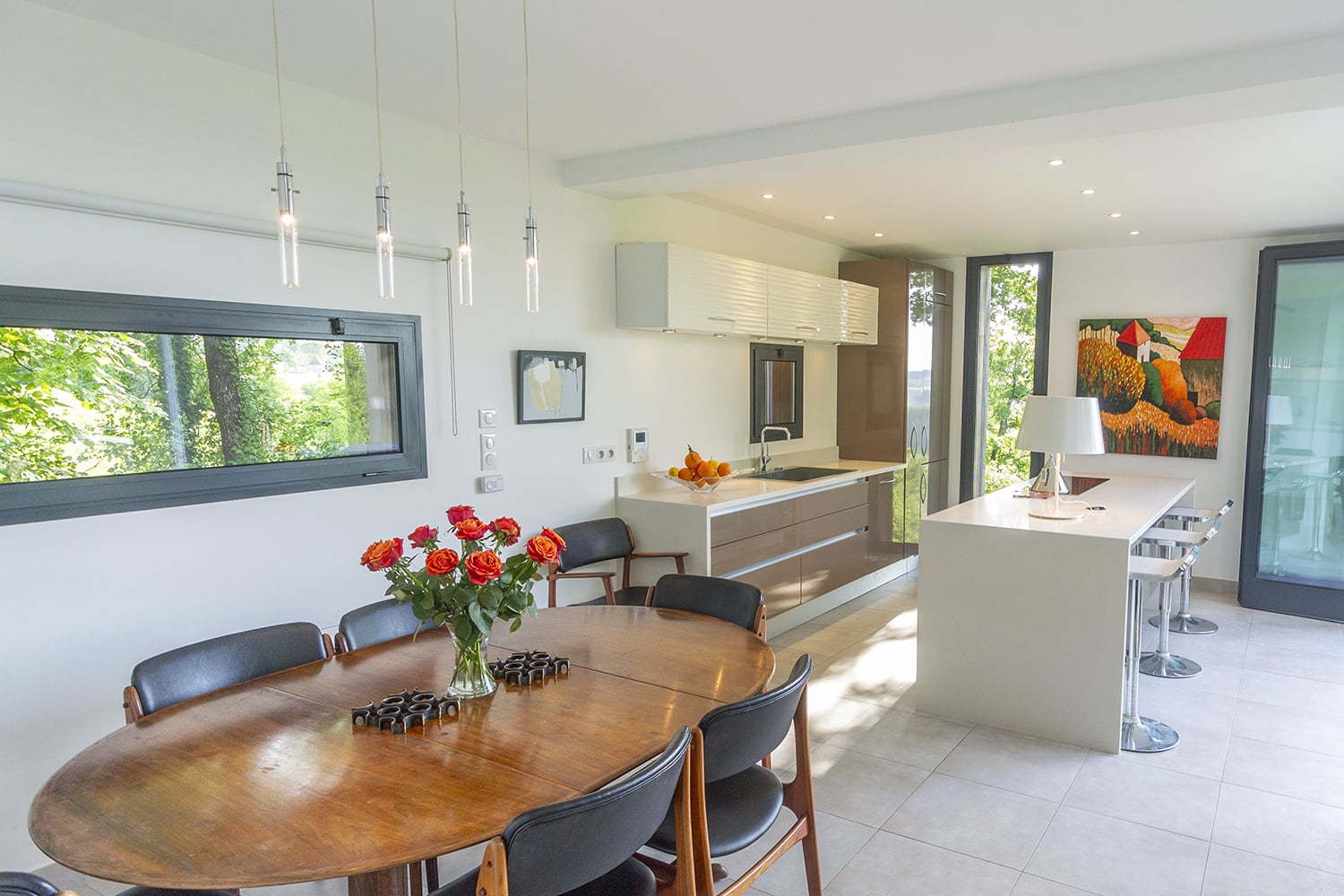 Dining room | Holiday home in Nouvelle-Aquitaine