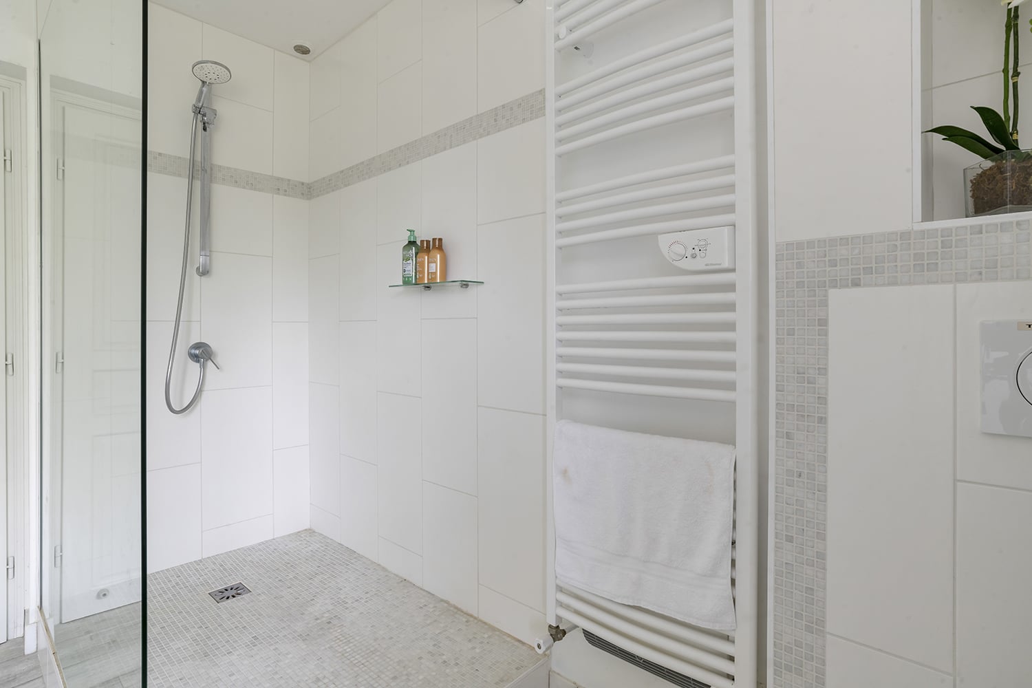 Bathroom | Rental home in Dordogne