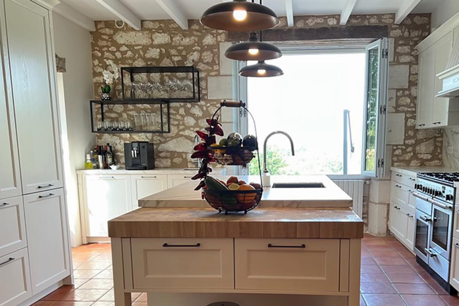 Kitchen | Rental home in Dordogne