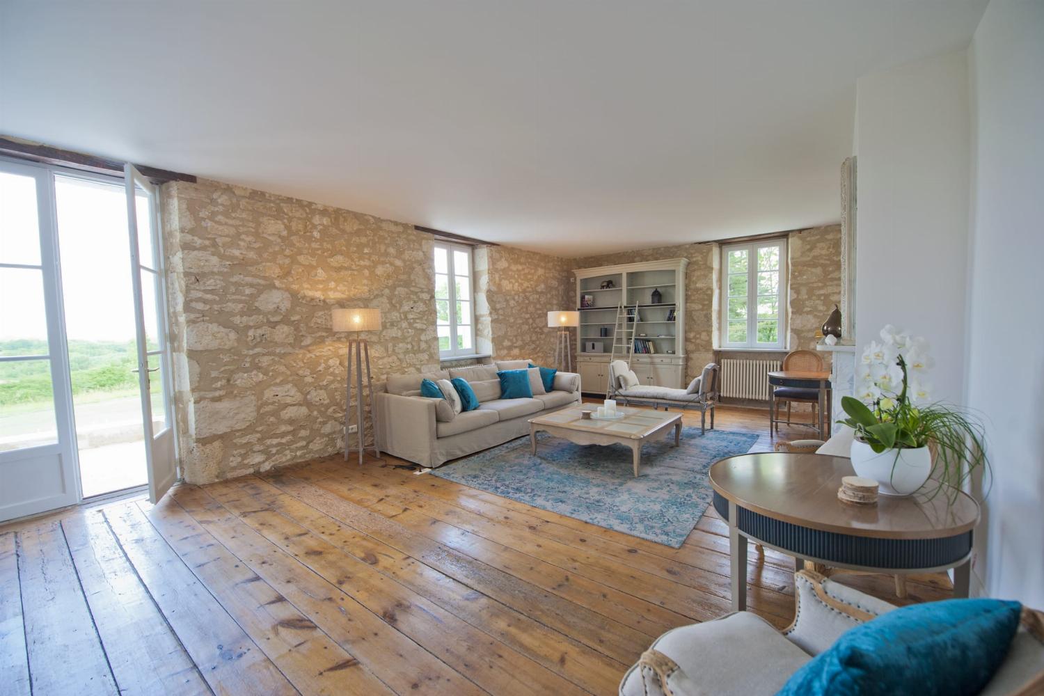 Living room | Rental home in Dordogne