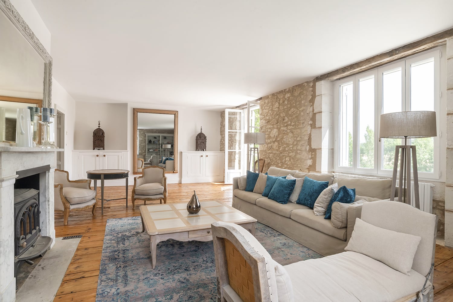 Sitting room | Rental home in Dordogne