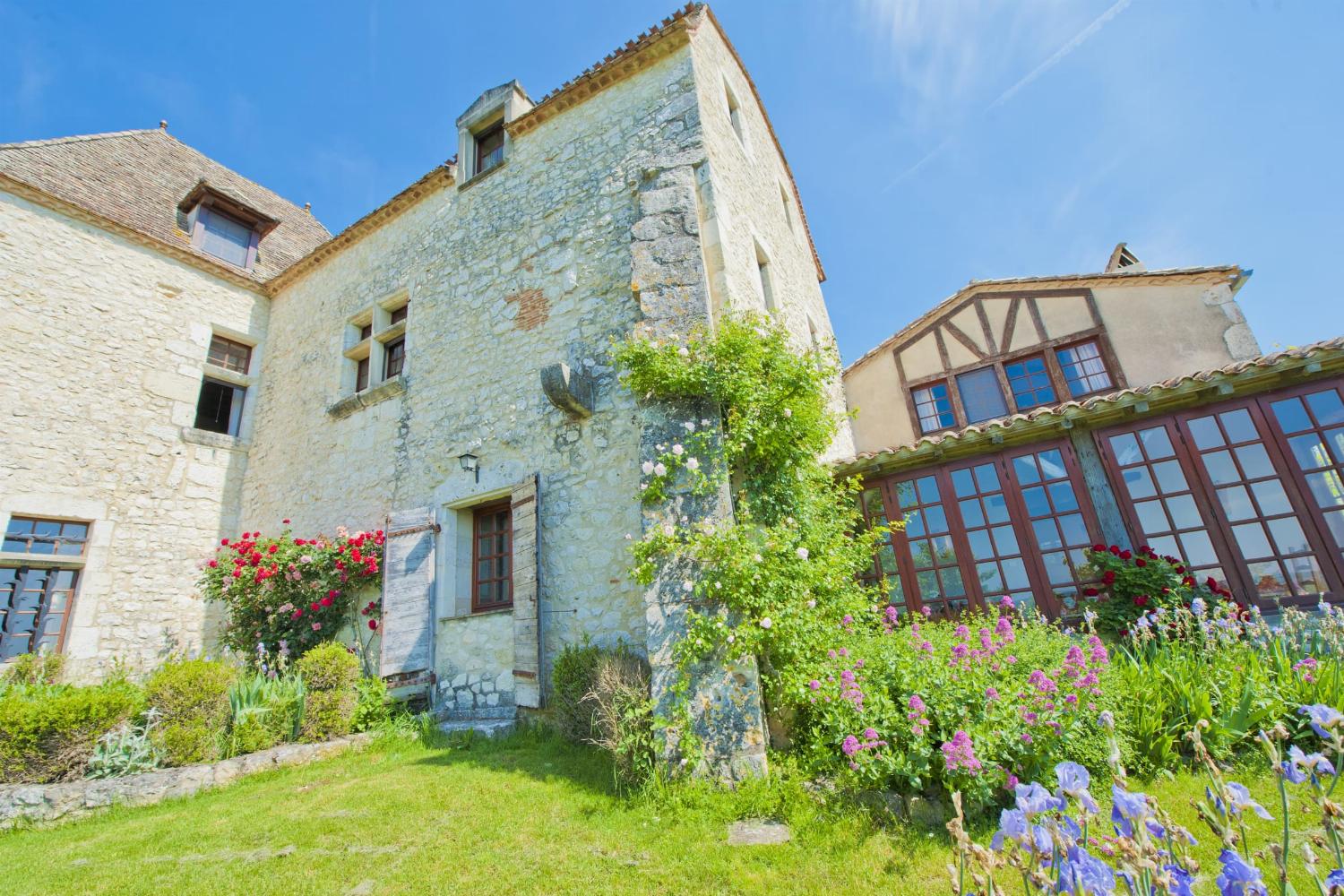 Holiday château in Dordogne