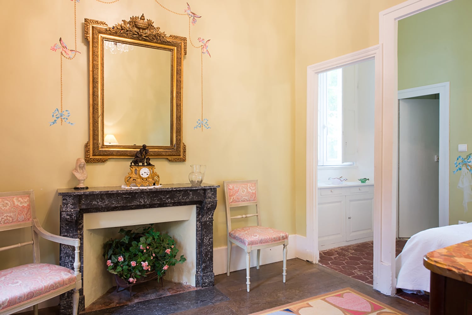 Bedroom | Holiday château in Tailly Bedroom | Holiday château in Tailly
