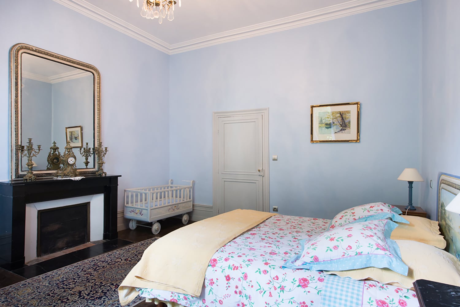 Bedroom | Holiday château in Tailly Bedroom | Holiday château in Tailly