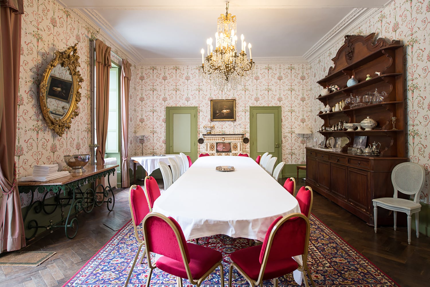 Dining room | Holiday château in Tailly Dining room | Holiday château in Tailly