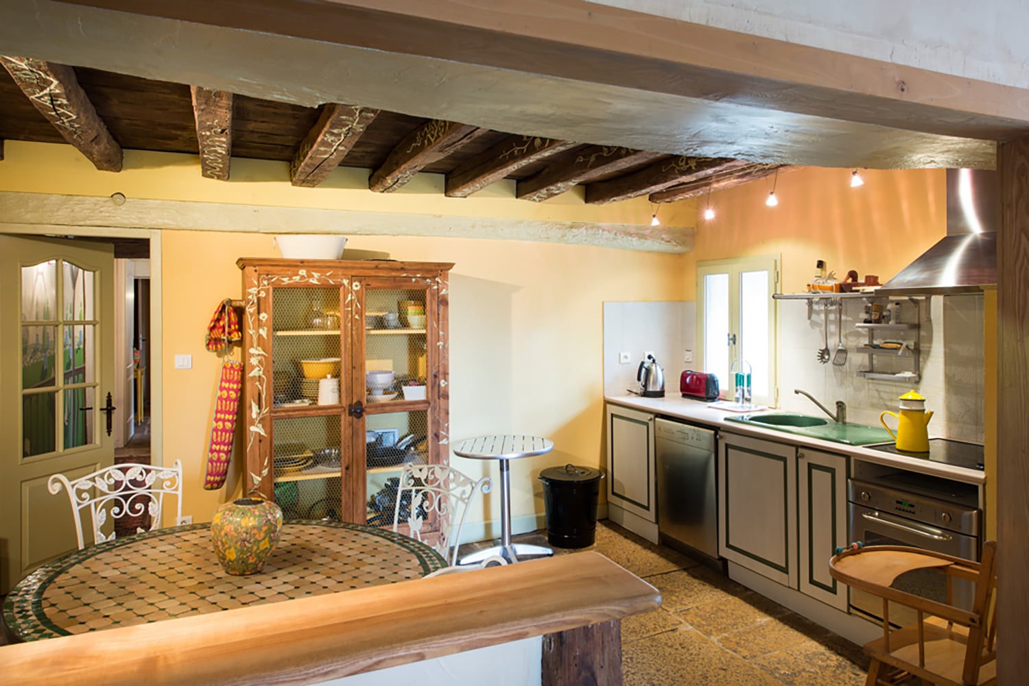 Kitchen | Holiday château in Tailly Kitchen | Holiday château in Tailly