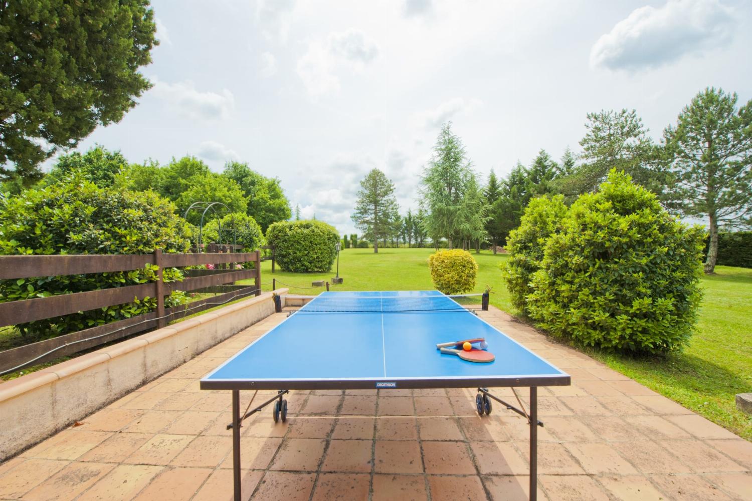 Table tennis