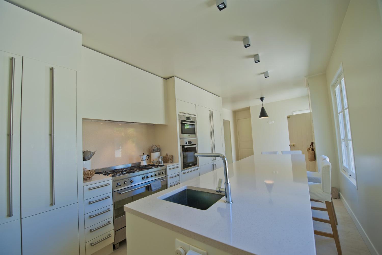 Kitchen | Holiday home in Loire
