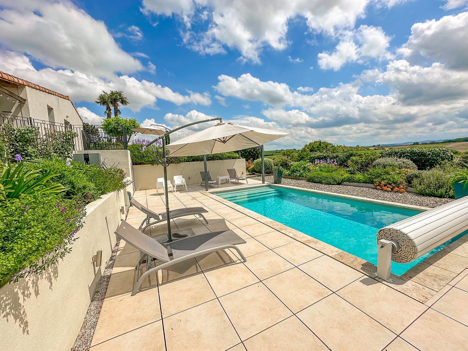 Private pool