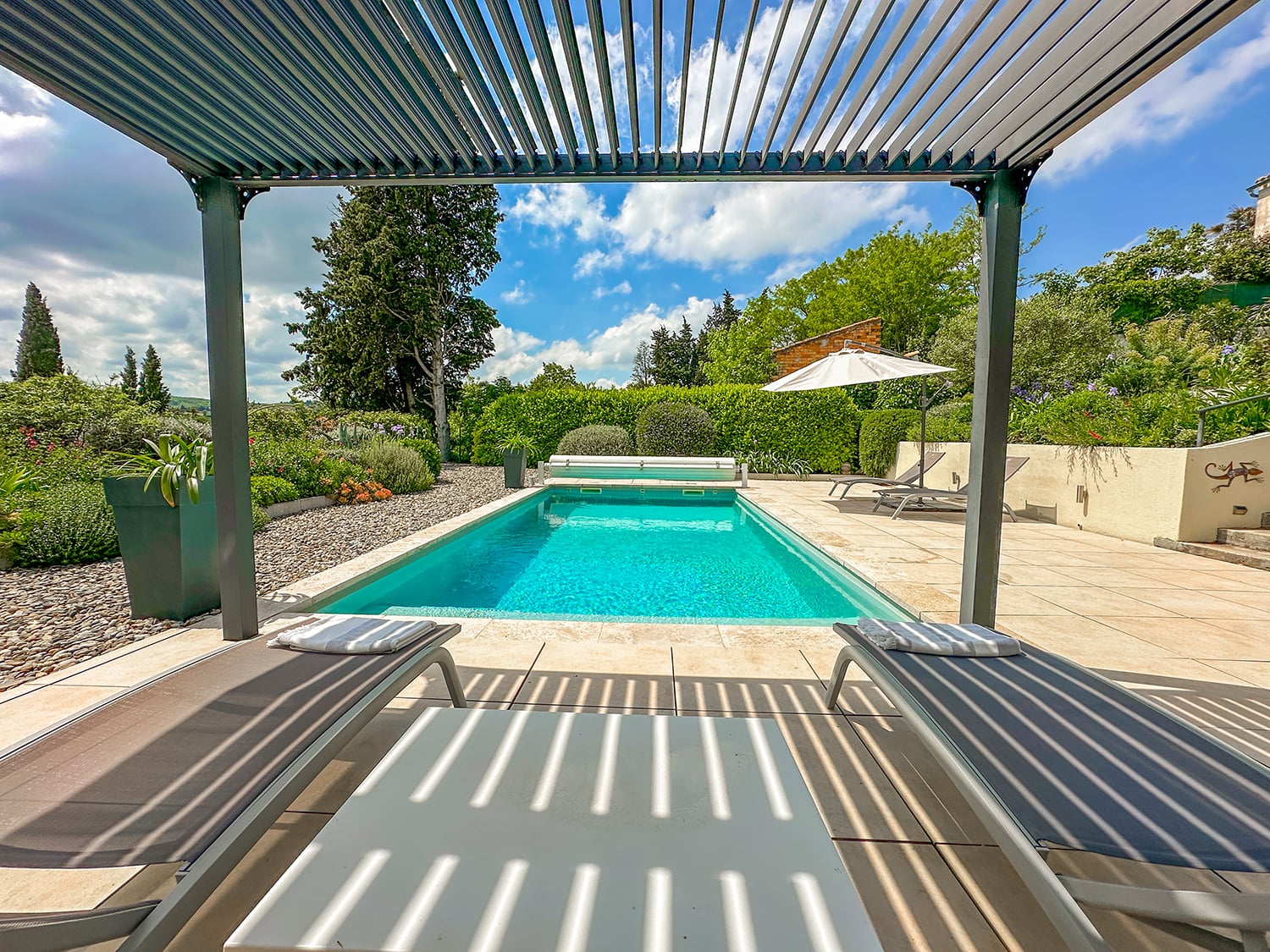 Private pool