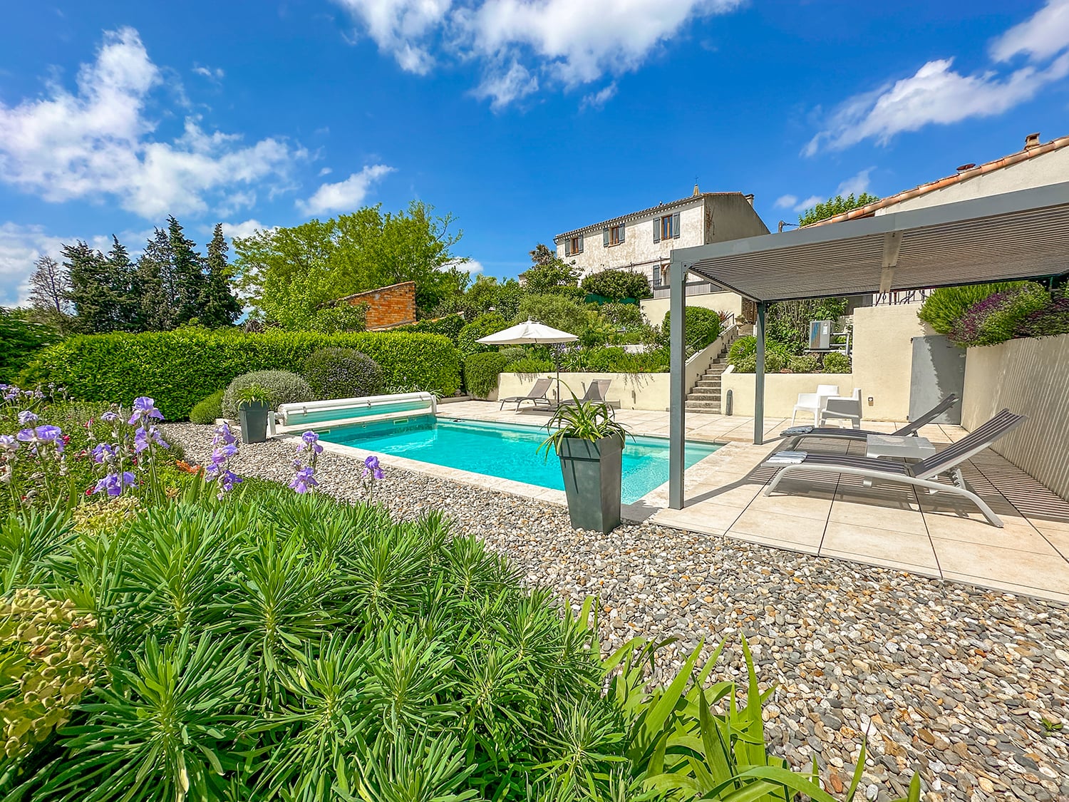 Private pool