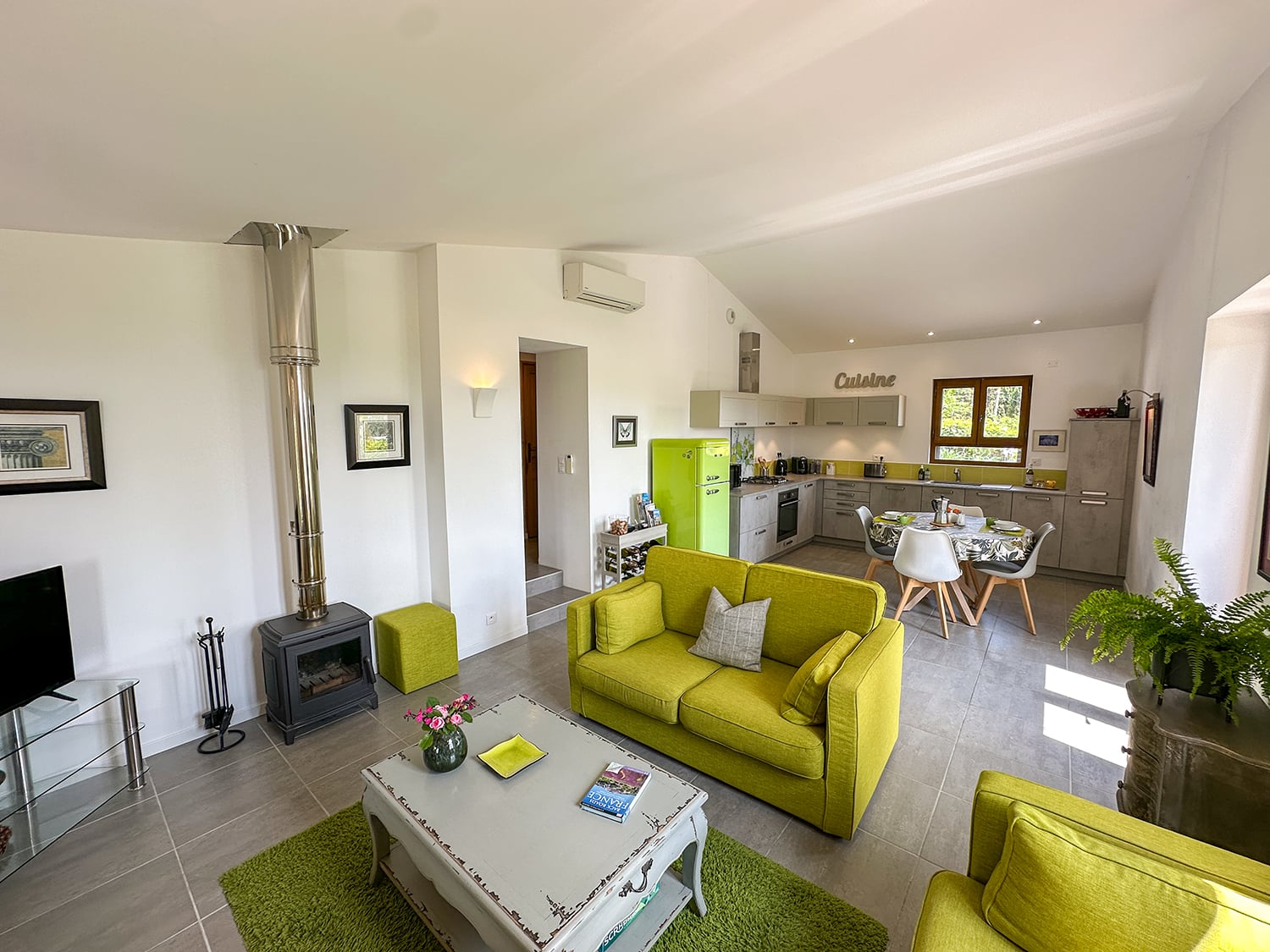 Sitting room | Holiday home in South of France