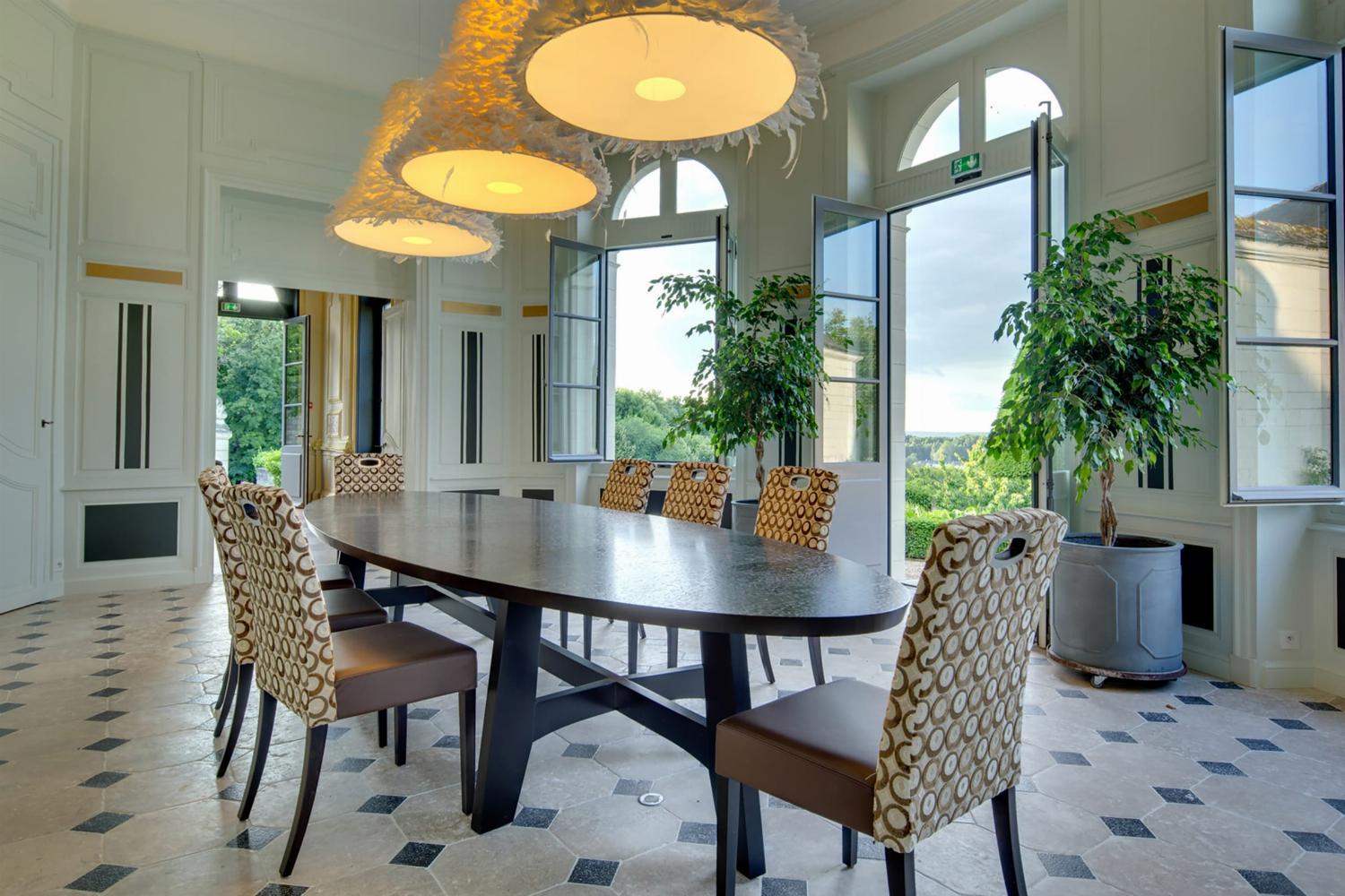 Dining room | Holiday château in Centre-Val de Loire