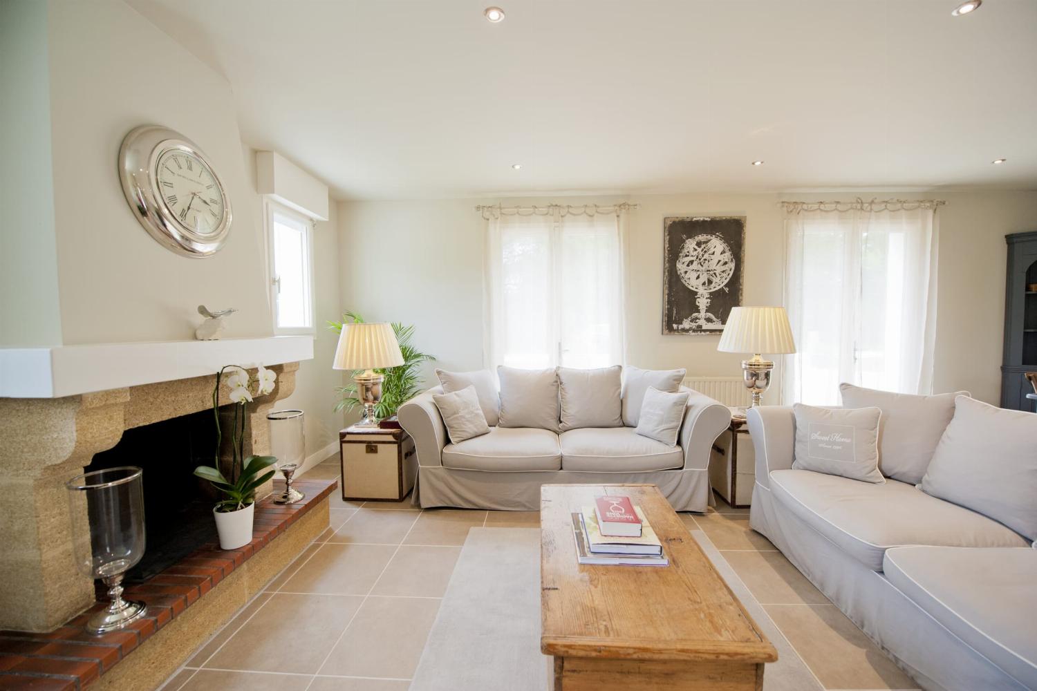 Living room | Holiday villa in Gironde