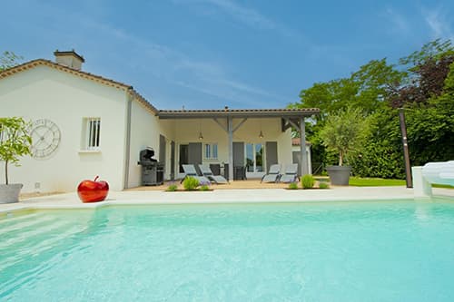 Holiday villa in Gironde with private pool