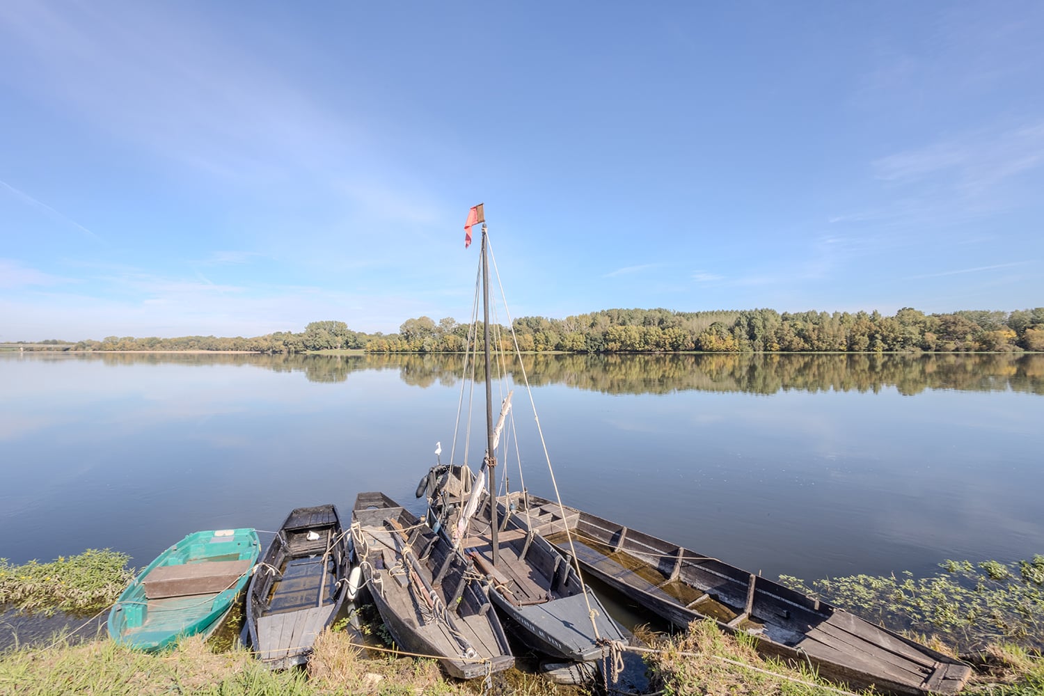 Boats on the Loire River Boats on the Loire River