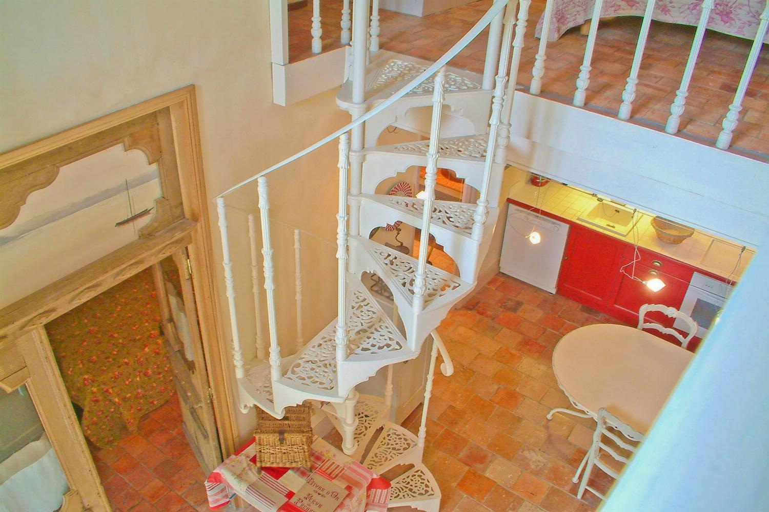 Staircase | Self-catering apartment in Pays de la Loire