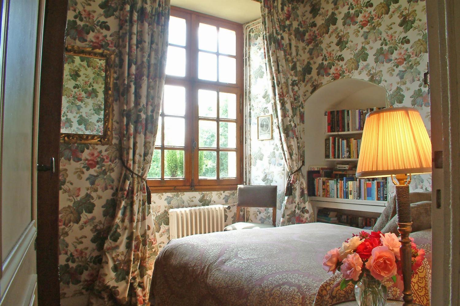 Bedroom | Holiday home in the Loire Valley