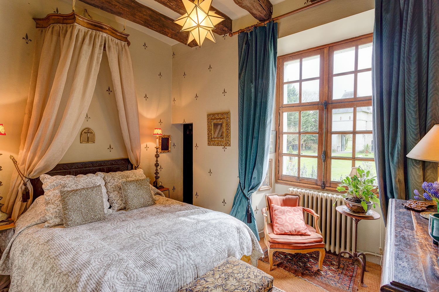 Bedroom | Holiday home in Varennes-sur-Loire Bedroom | Holiday home in Varennes-sur-Loire