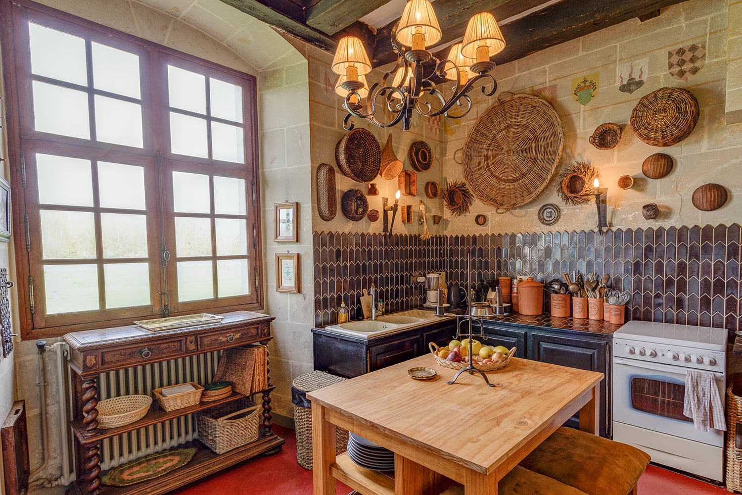 Kitchen | Holiday home in Varennes-sur-Loire Kitchen | Holiday home in Varennes-sur-Loire