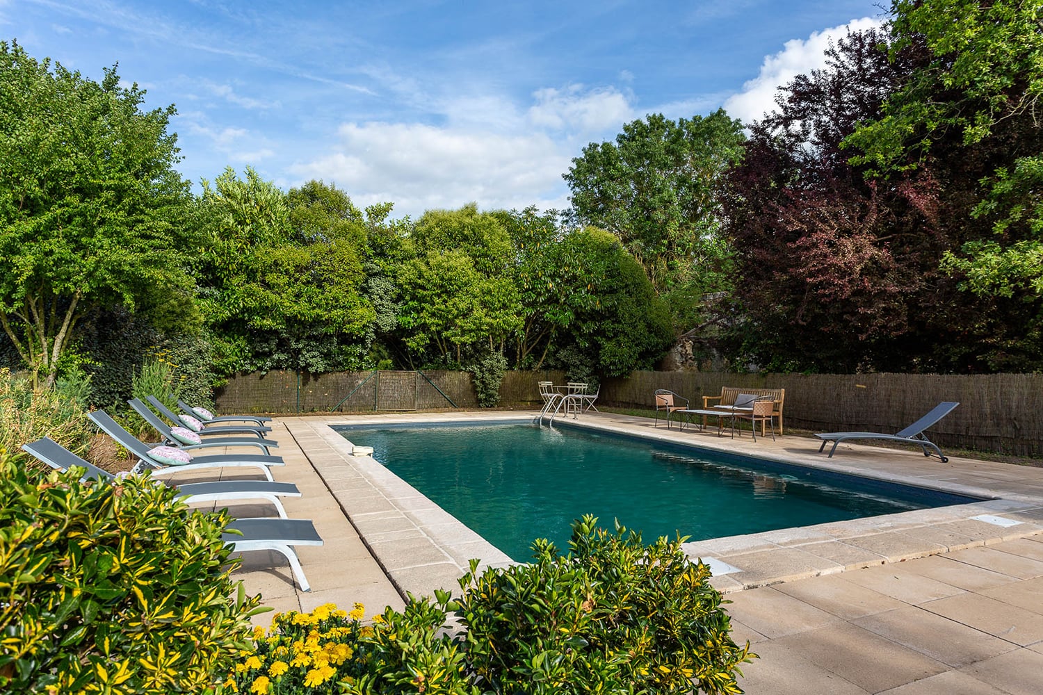 Private pool Private pool
