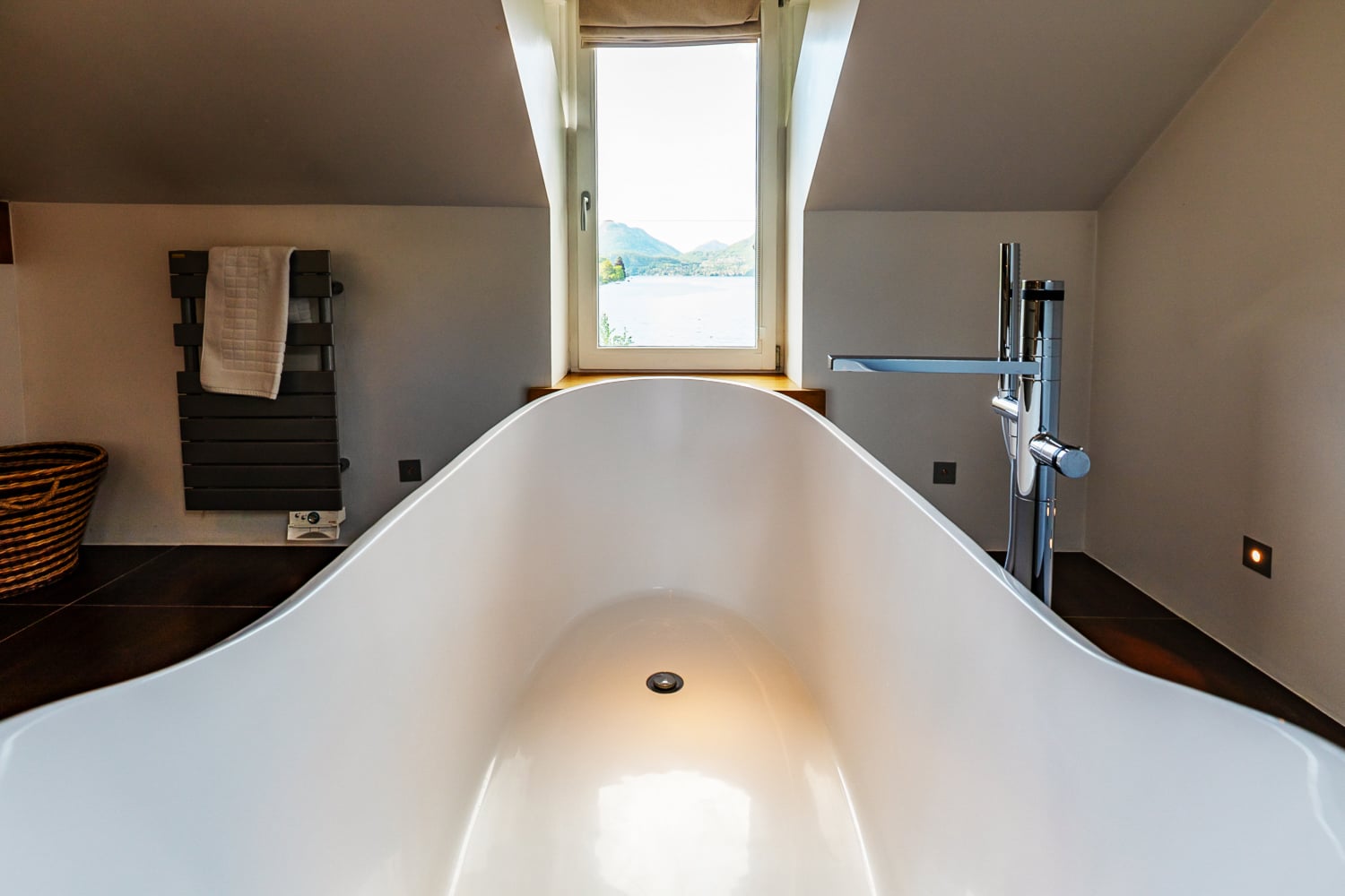 Bathroom | Self-catering home in Auvergne-Rhône-Alpes
