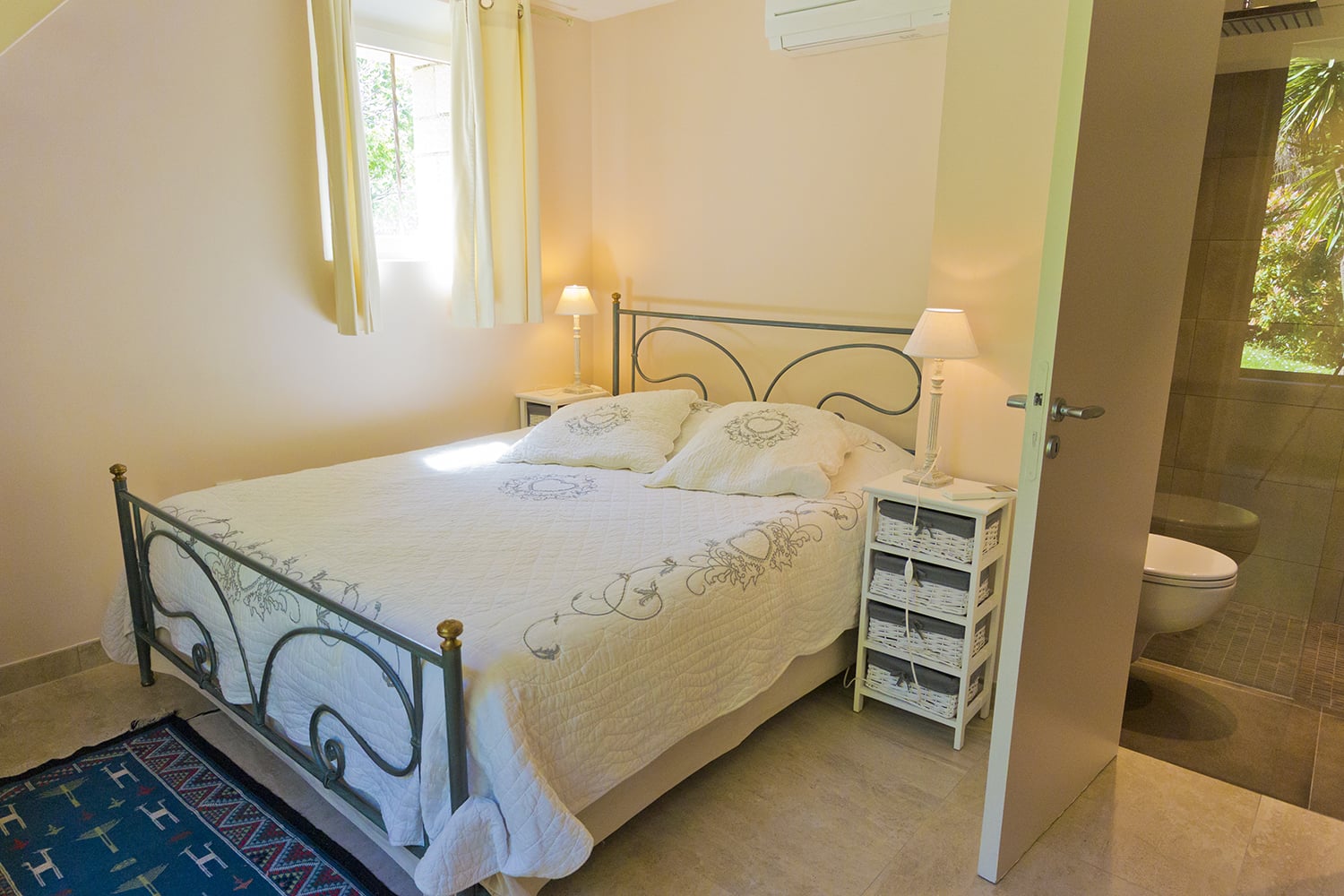 Bedroom | Holiday home in Provence