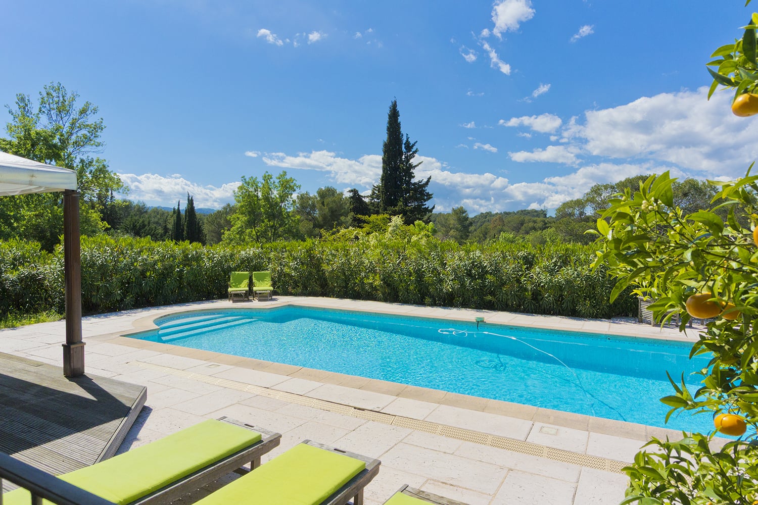 Private pool