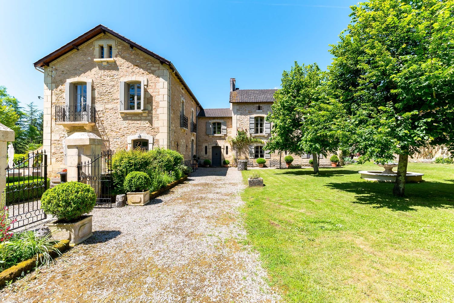 Rental home in Nouvelle-Aquitaine