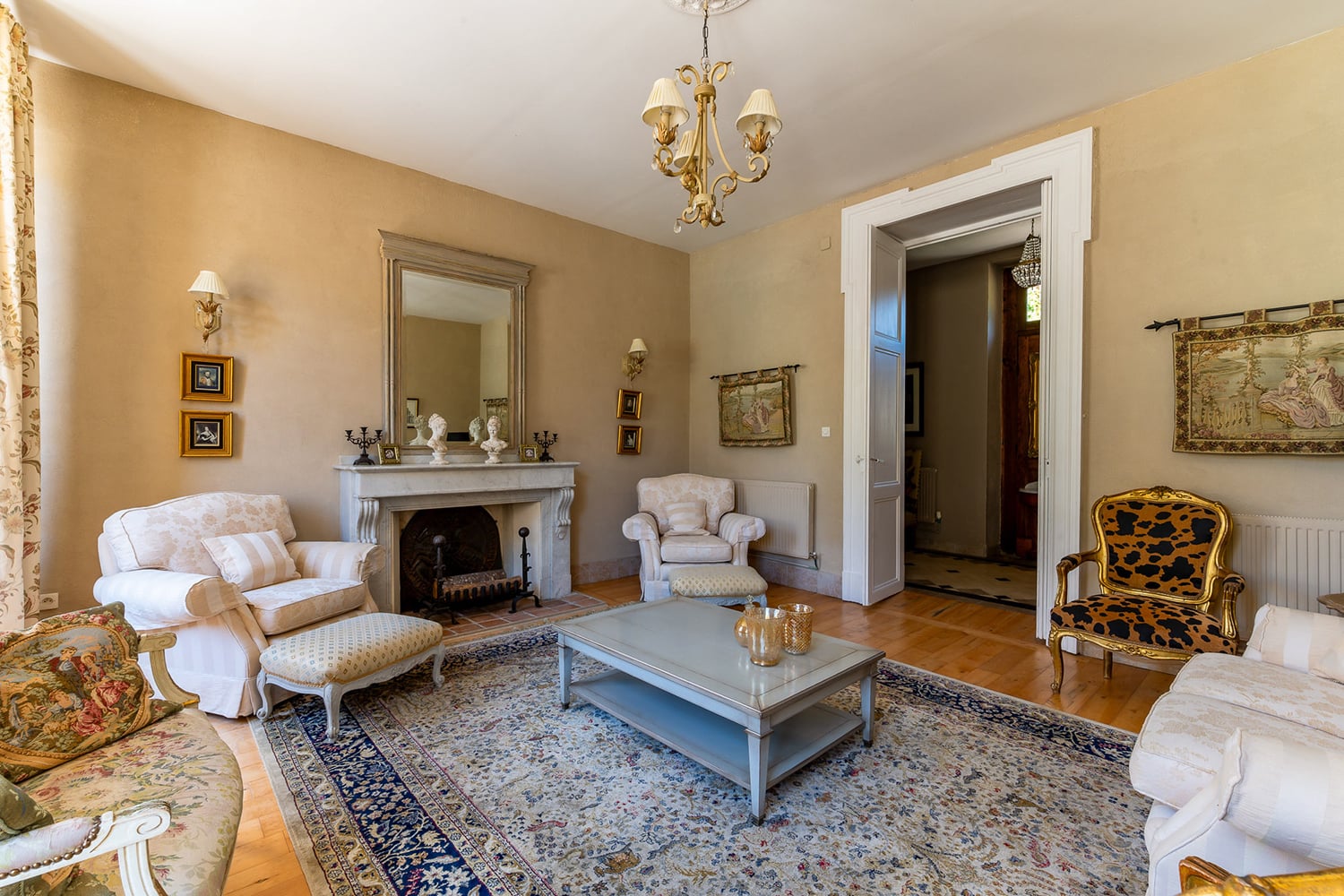 Sitting room | Rental home in Nouvelle-Aquitaine