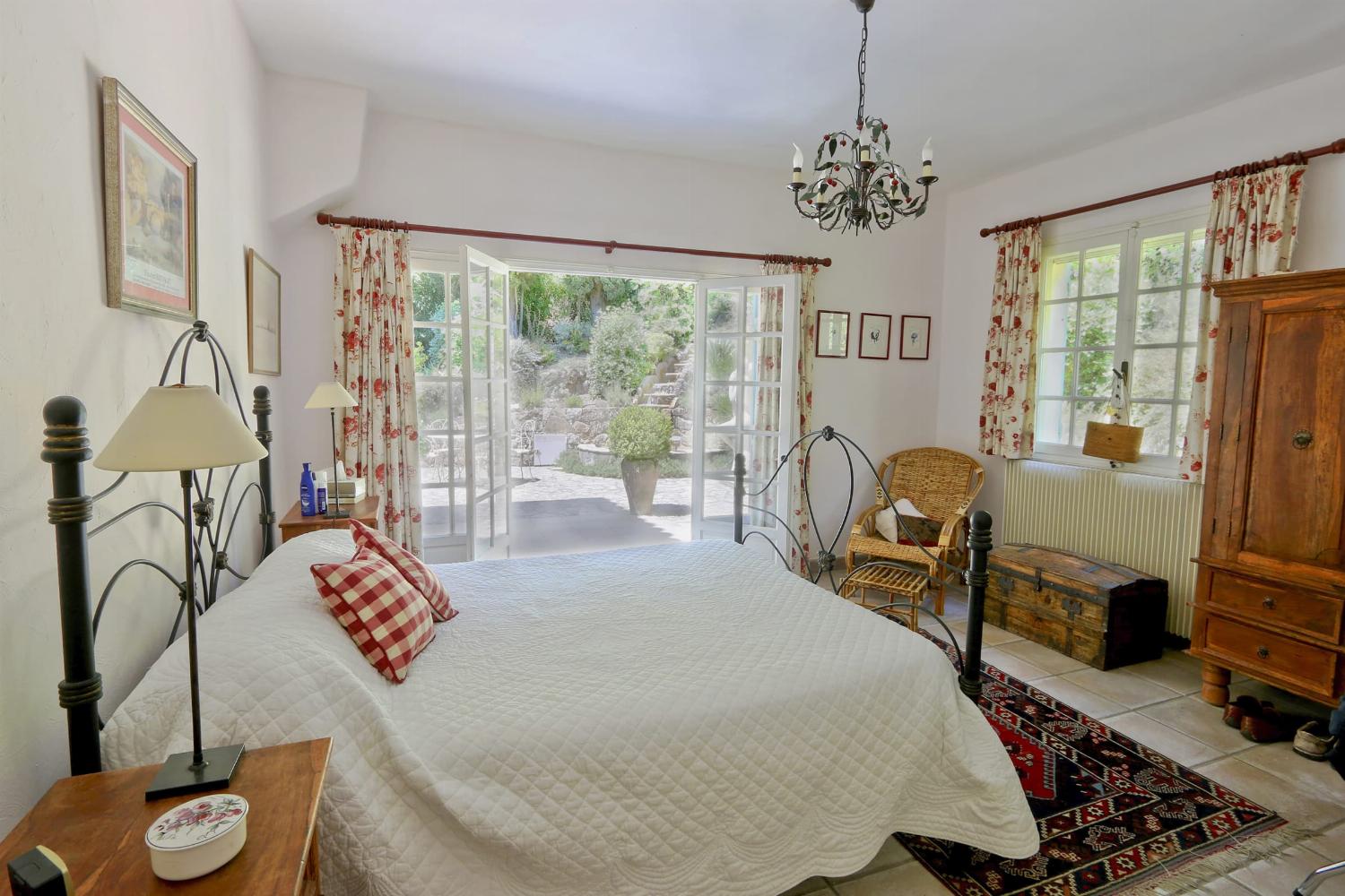 Bedroom | Holiday villa in Provence