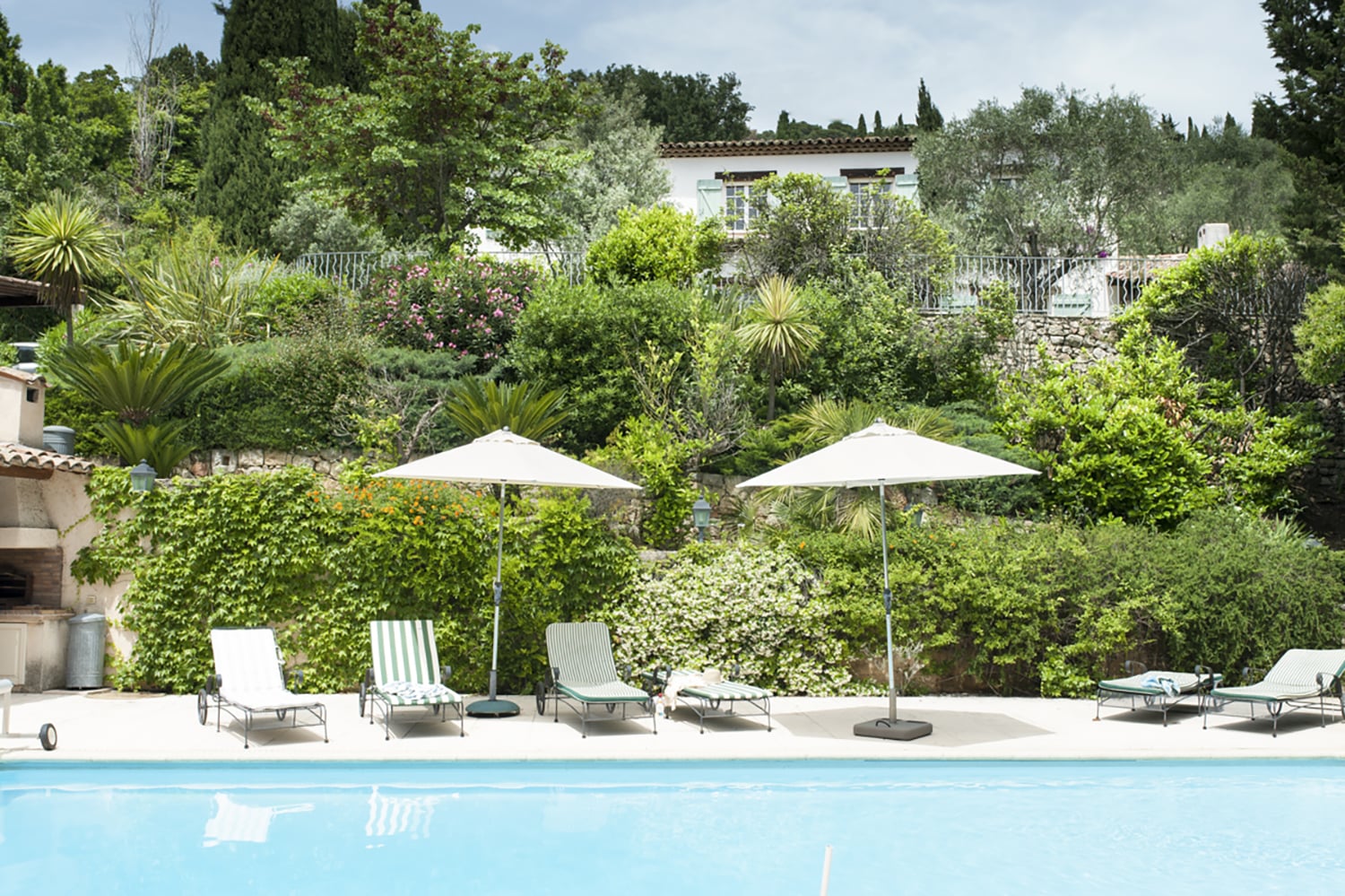 Private heated pool Private heated pool