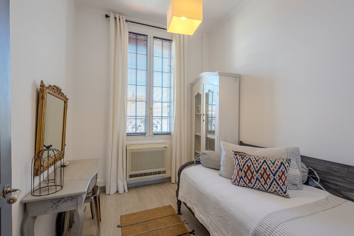 Bedroom | Rental home in Narbonne Bedroom | Rental home in Narbonne