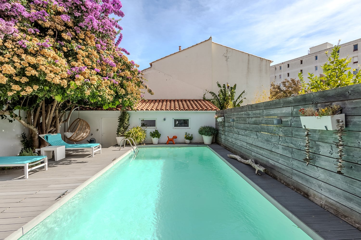Private pool Private pool