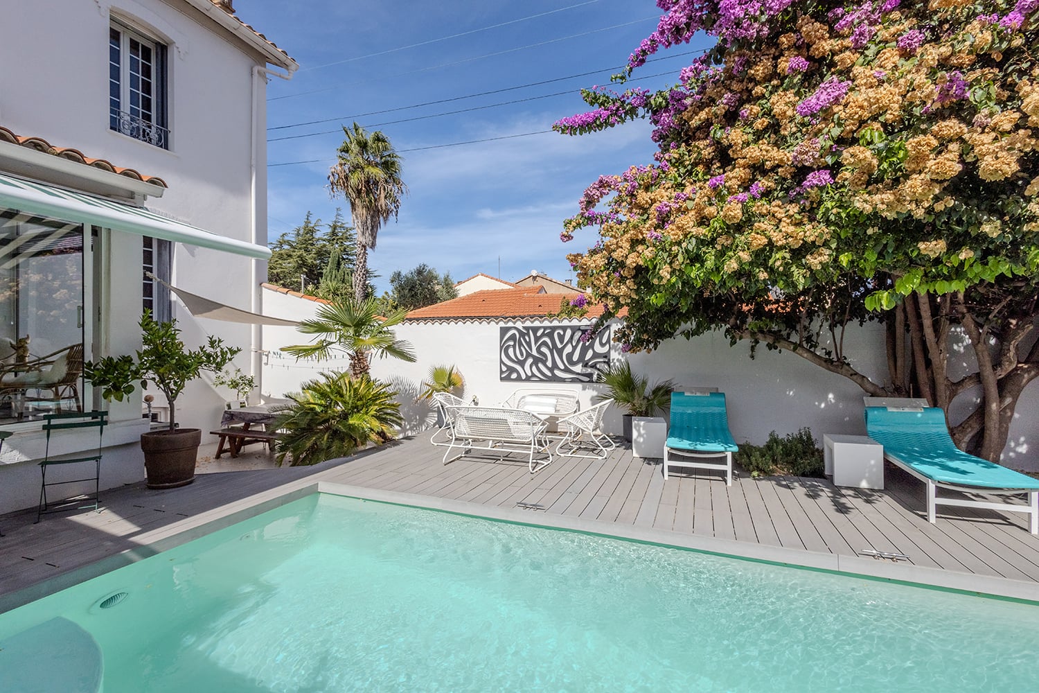 Private pool Private pool